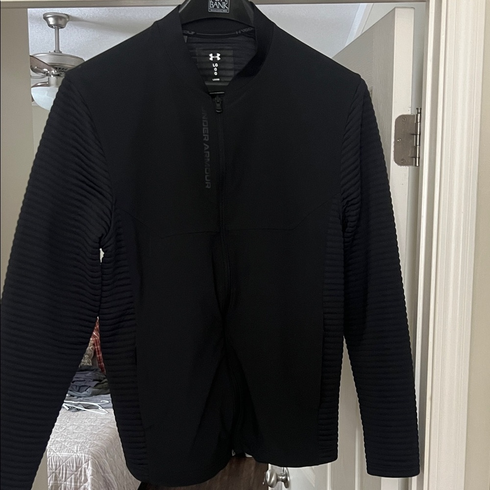 Under Armour Golf Black Ribbed Sleeve Jacket